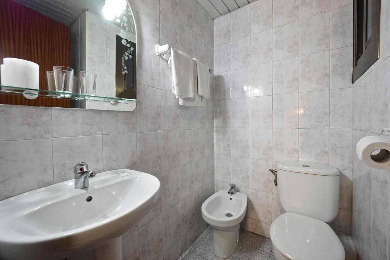 Hostal Ballestero Барселона Экстерьер фото